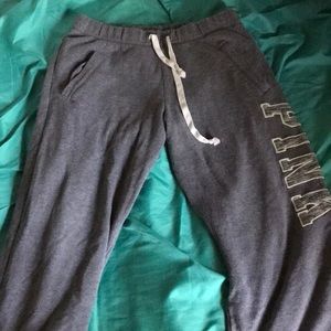 PINK Victoria’s Secret jogging pants